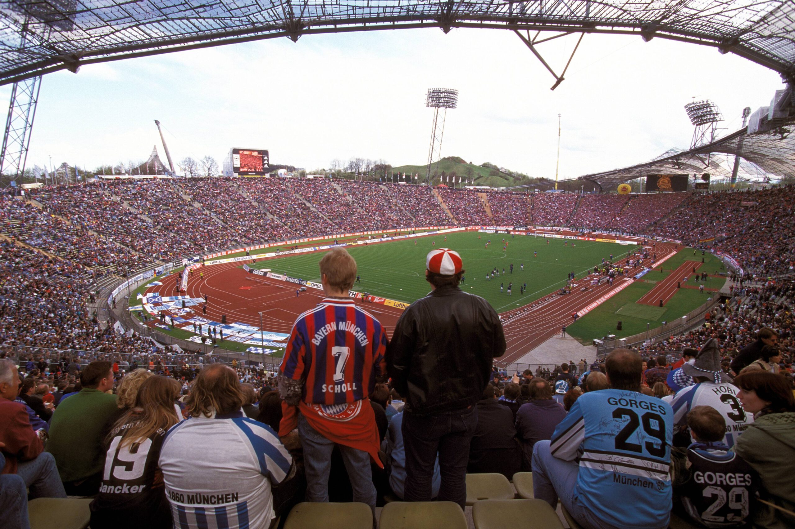 Bild vom Münchner Derby im Olympiastadion 1998