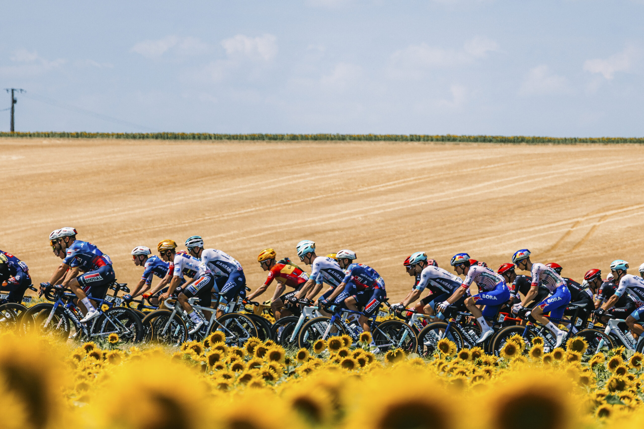 FLORIAN LIPOWITZ, GIANNI MOSCON, PRIMOZ ROGLIC, LAURENCE PITHIE, MICK VAN DIJKE, DANNY VAN POPPEL, ALEKSANDR VLASOV & JORDI MEEUS